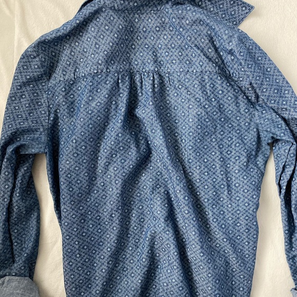 Ann Taylor Loft Diamond Button Down Shirt - Picture 6 of 7